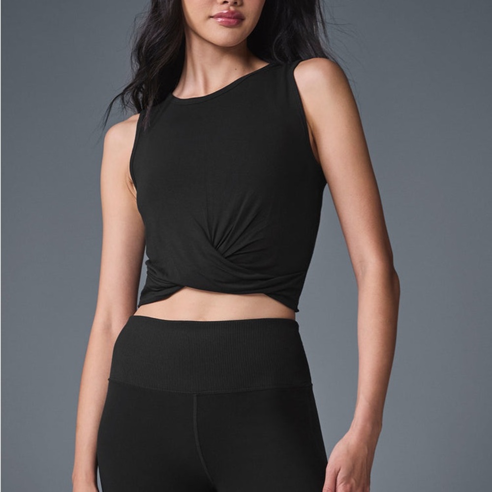 Alo Yoga Cover Tank Black $58 Retail